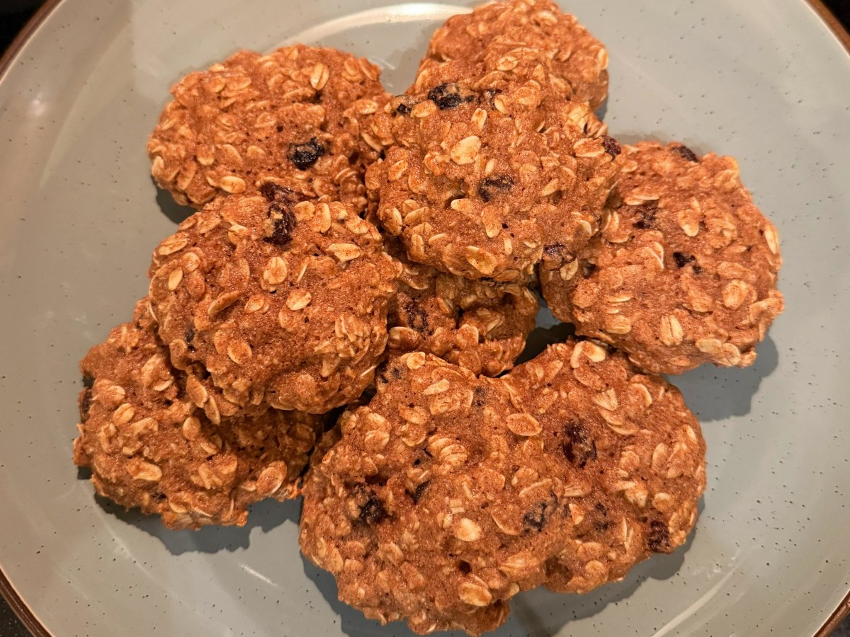 Healthy Oatmeal Raisin&nbsp;Cookies